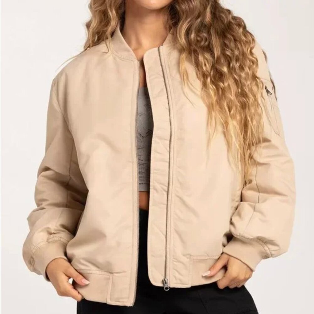 Full Tilt Beige Bomber Jacket | Women’s Size Medium